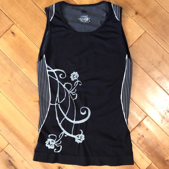 Athleta Tops - Athlete Tank Top Size Medium